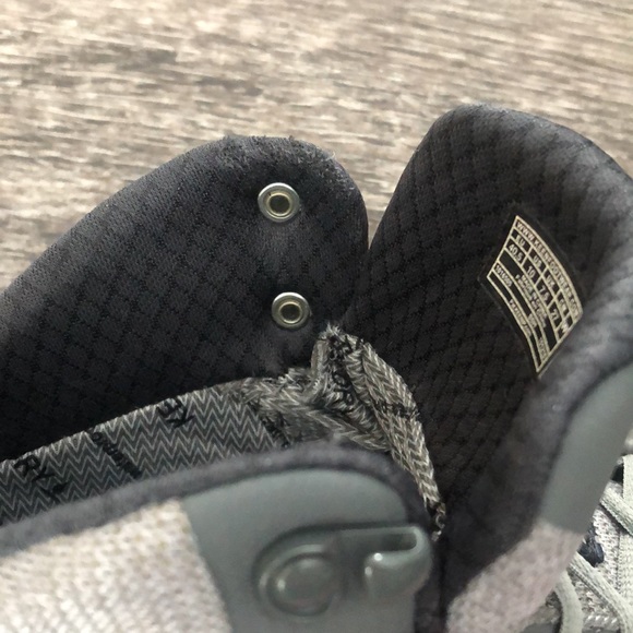 Keen Boots Women Terradora Mid WP in Gargoyle Magnet Size 10 - Picture 11 of 16